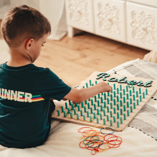 Personalized Wooden Geoboard, 1st Birthday Gift, Montessori toys Preschool Educational Toy, Sensory Activity for Toddlers Gift for kids