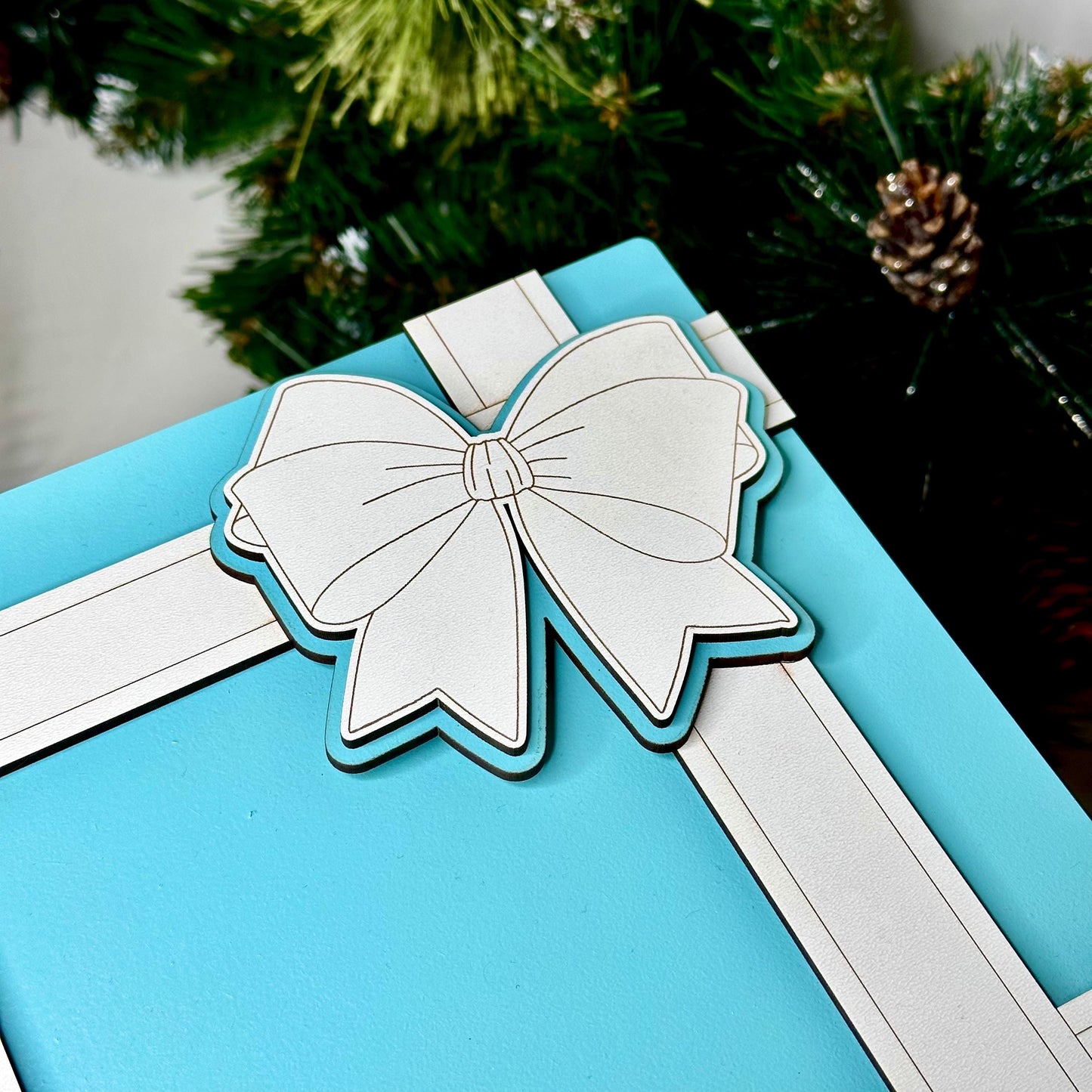 Plaid Christmas Advent Calendar – Personalized Wooden Countdown