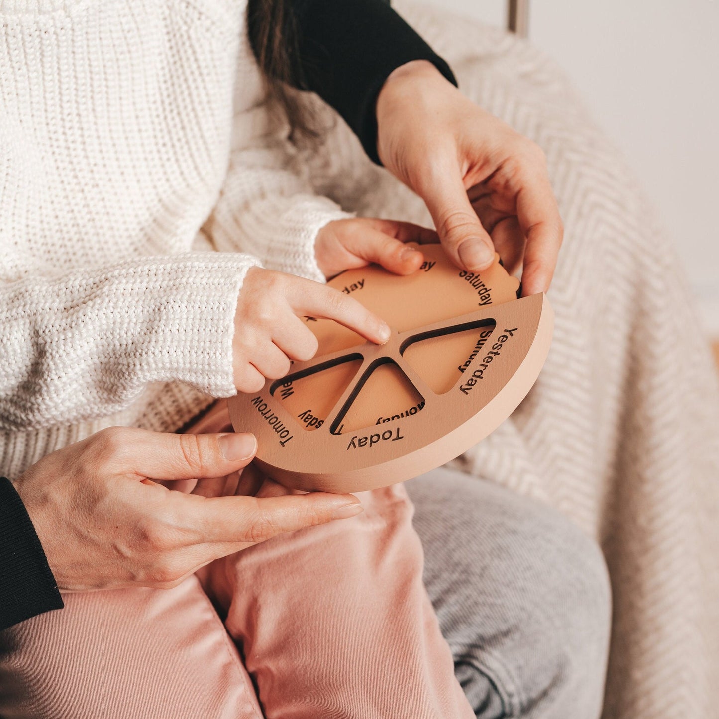 Educational toy Montessori Calendar, Wooden Kid Calendar, Girl Gift Toys For Kids, Sensory Toys Perpetual Calendar