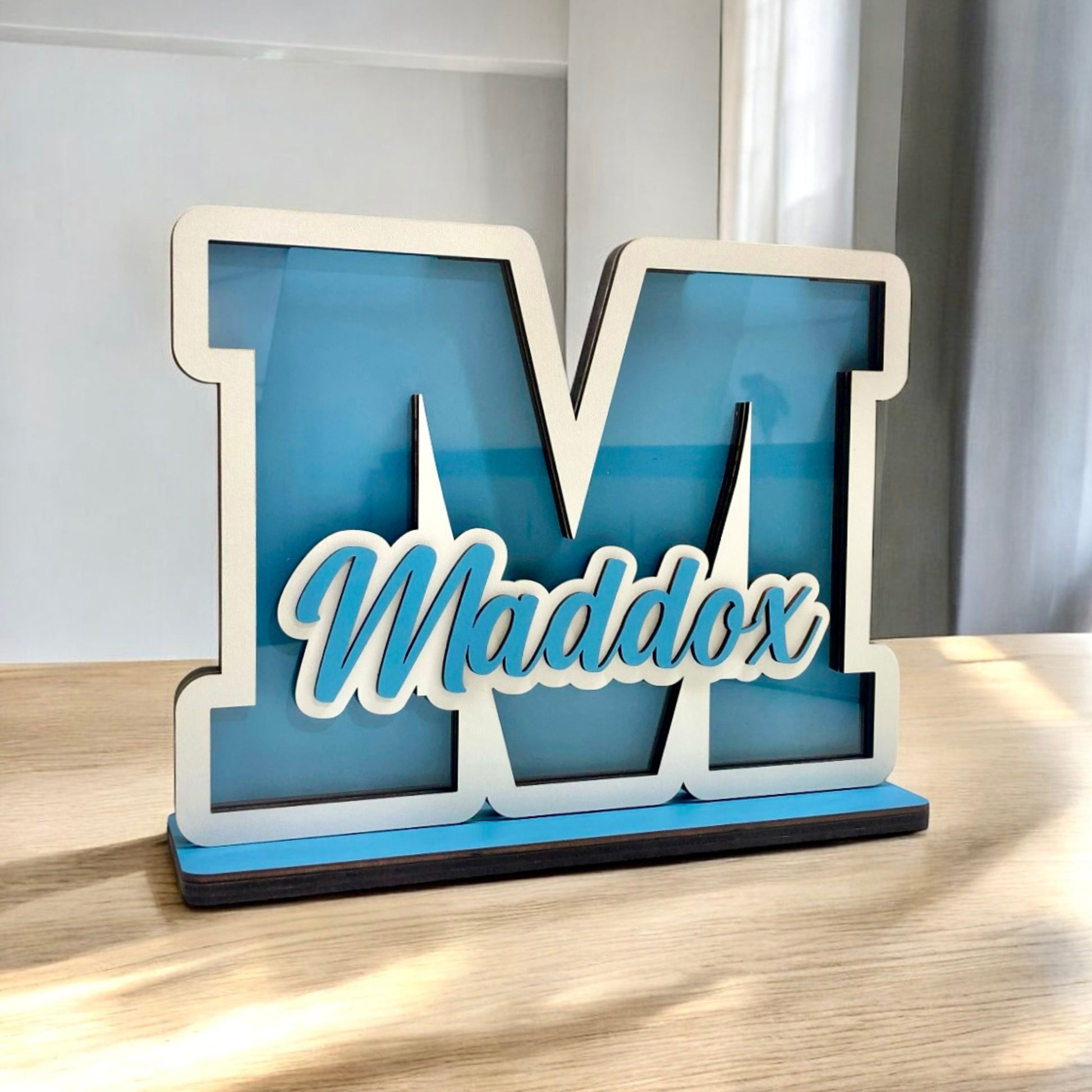 Personalized wooden box for children's coins, box with colors to choose from