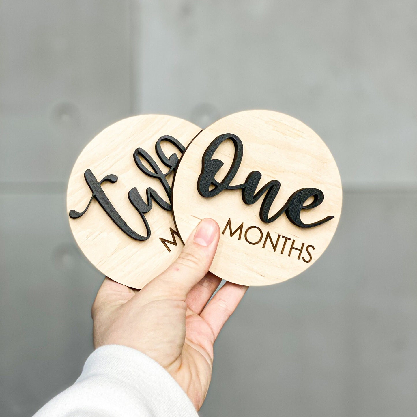 Baby Monthly Sign Set, Baby Announcement, New Mom Gift, Baby Shower Gift, Milestone Discs, Wood Monthly Photo Markers