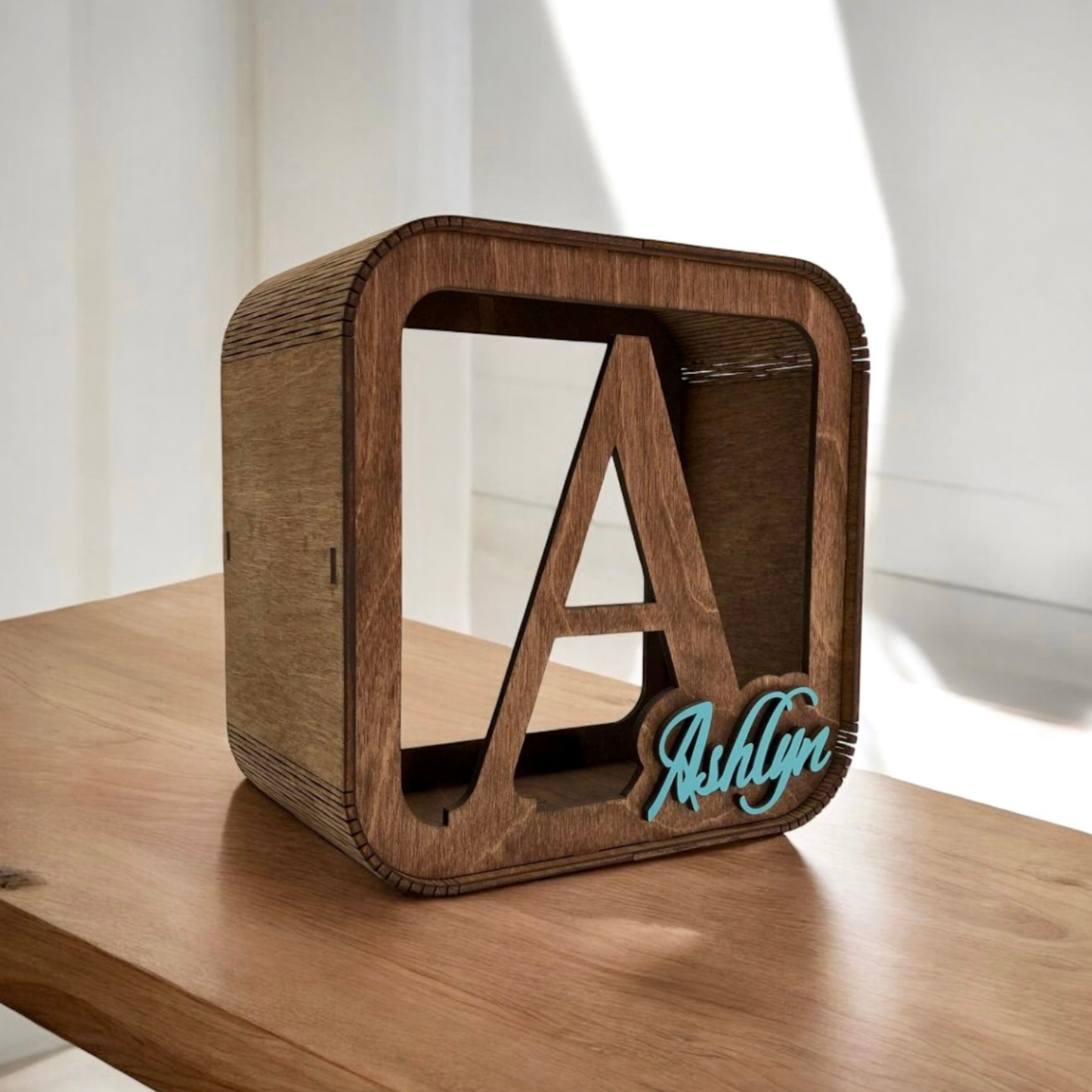 personalized wooden money box for children, stylish with the child's name in color