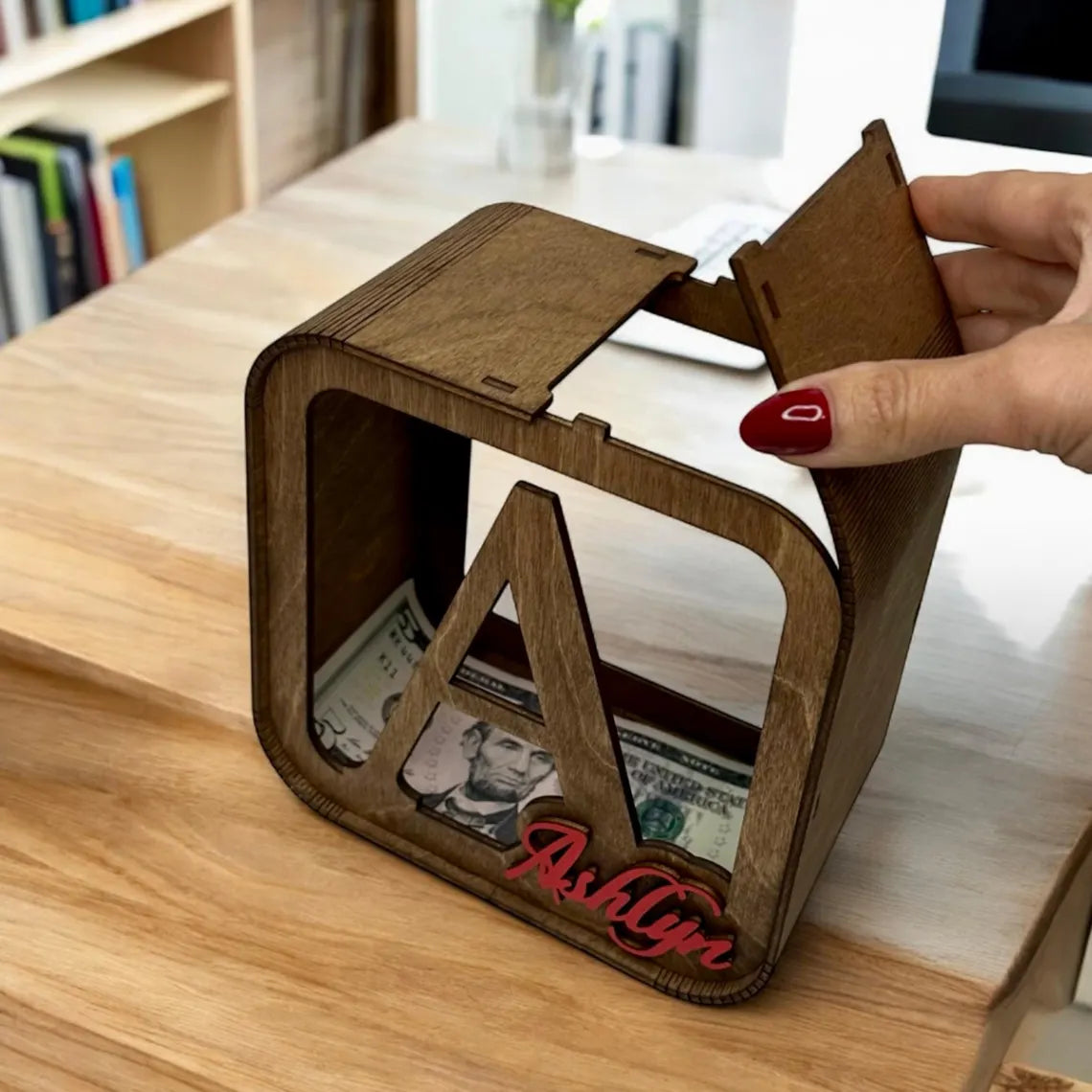 personalized wooden money box for children, stylish with the child's name in color